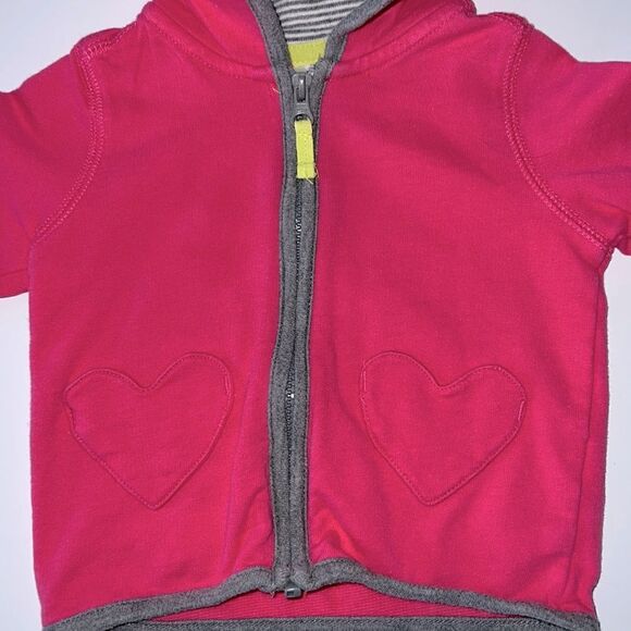🛍Cute Little Girls Zip Up Hoodie size 3 Months 🛍 - Picture 2 of 5